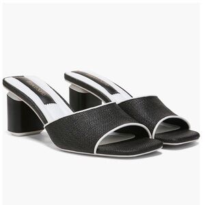 Franco Sarto Linley
Heeled Slide Sandal Size 7